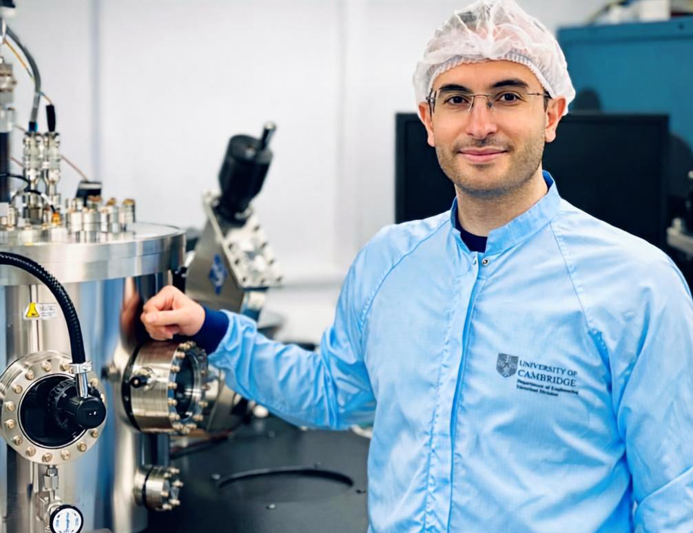 Cambridge memristor moves analogue AI closer to practical silicon