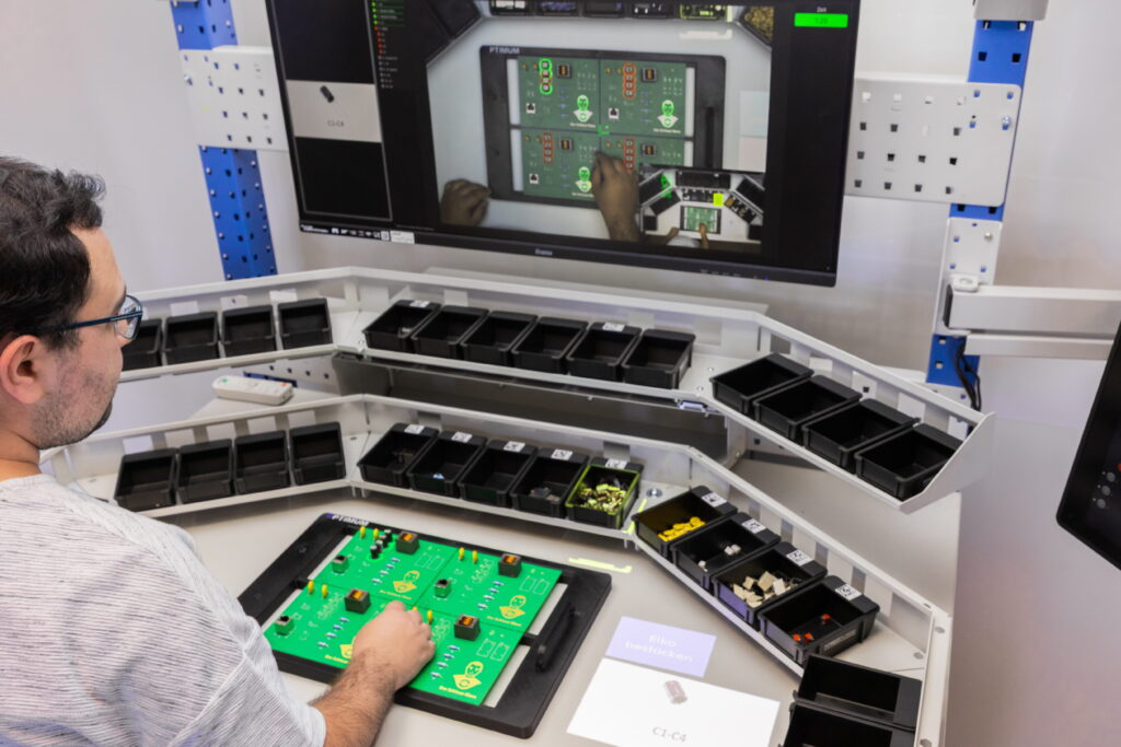 Altus brings Smart Klaus assembly system to UK Altus brings Smart Klaus assembly system to UK