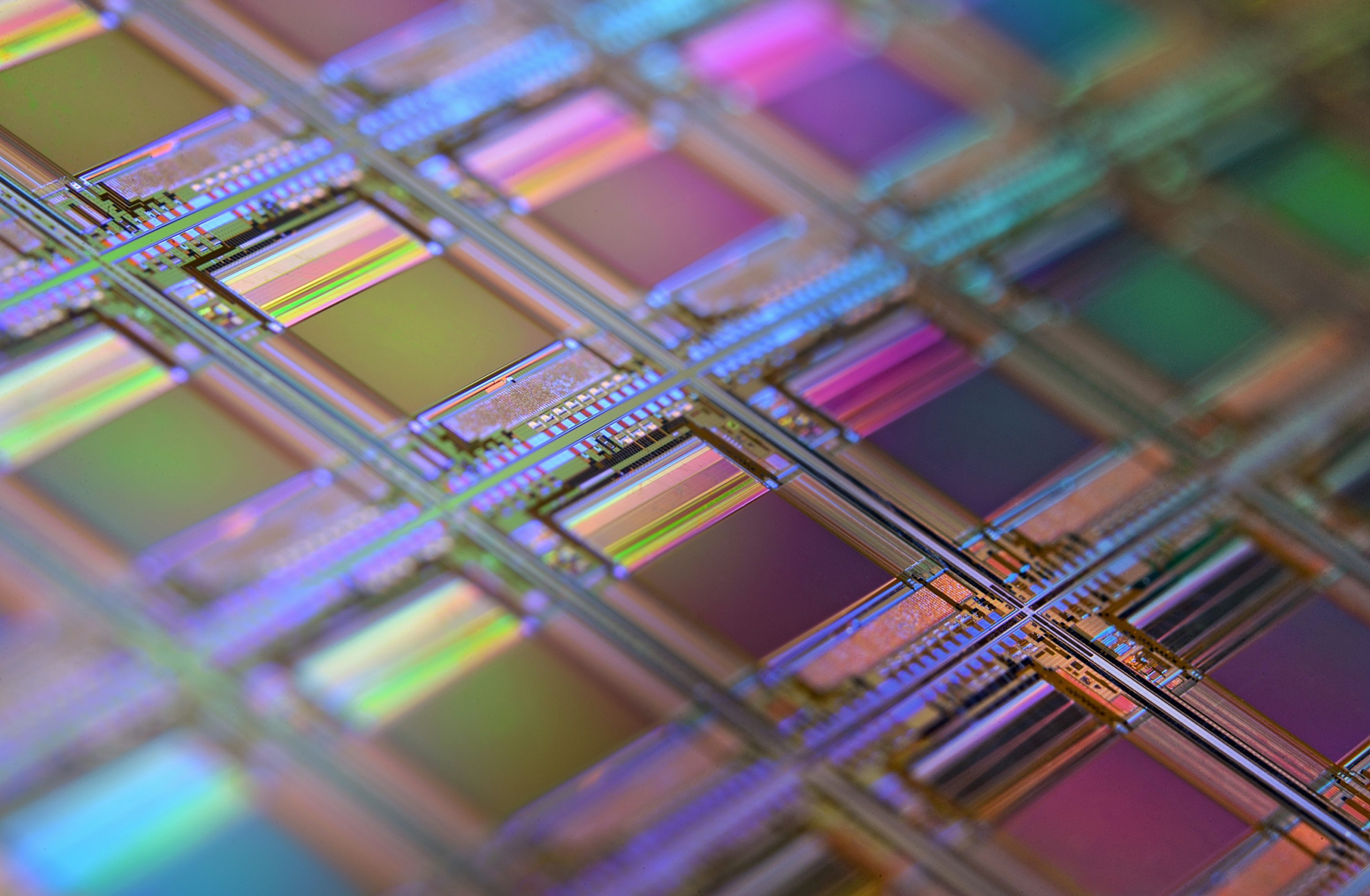 Solinide raises €4m for optical interconnect production Solinide raises €4m for optical interconnect production