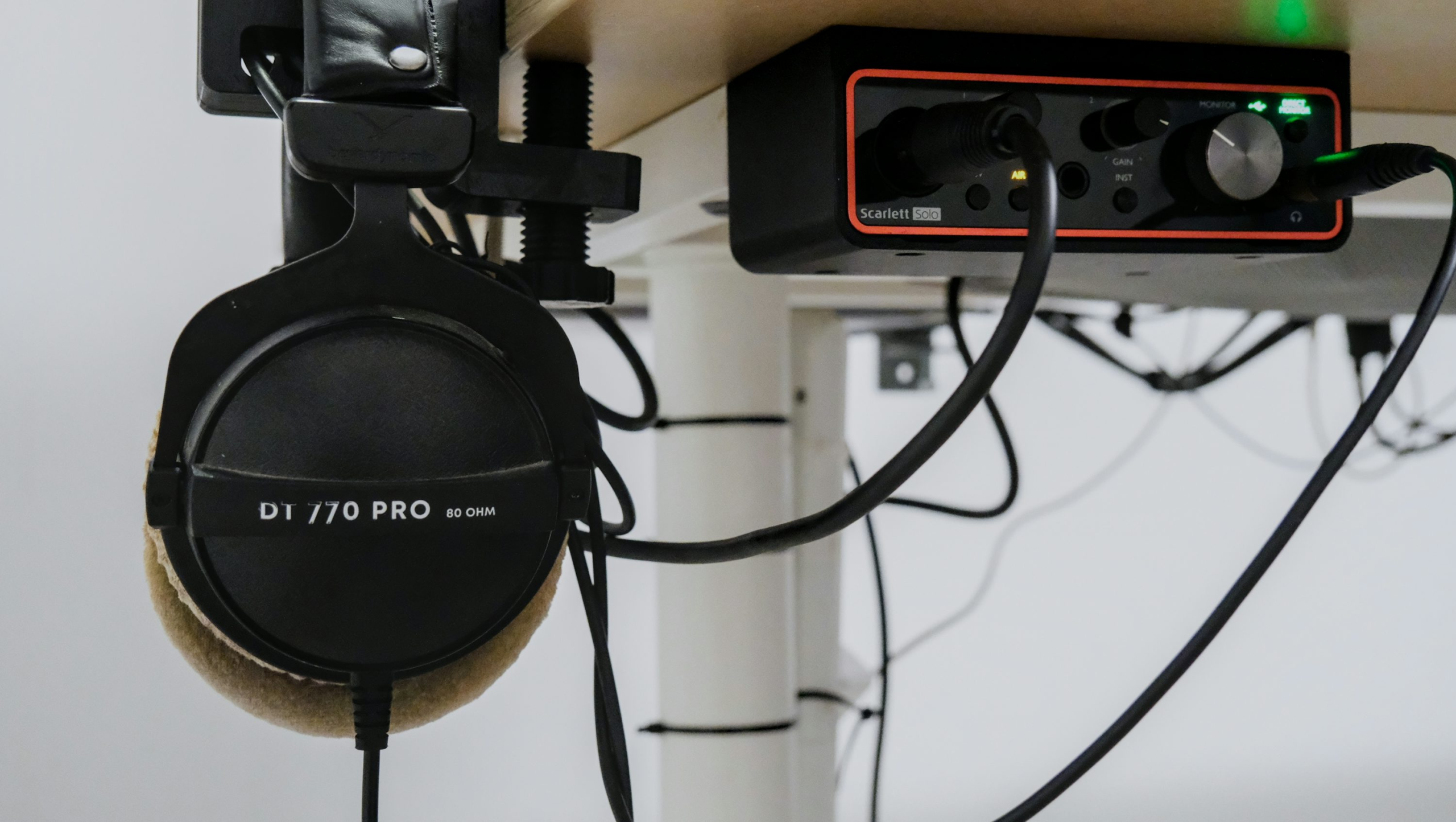 Bluetooth HDT moves into commercial audio silicon Bluetooth HDT moves into commercial audio silicon