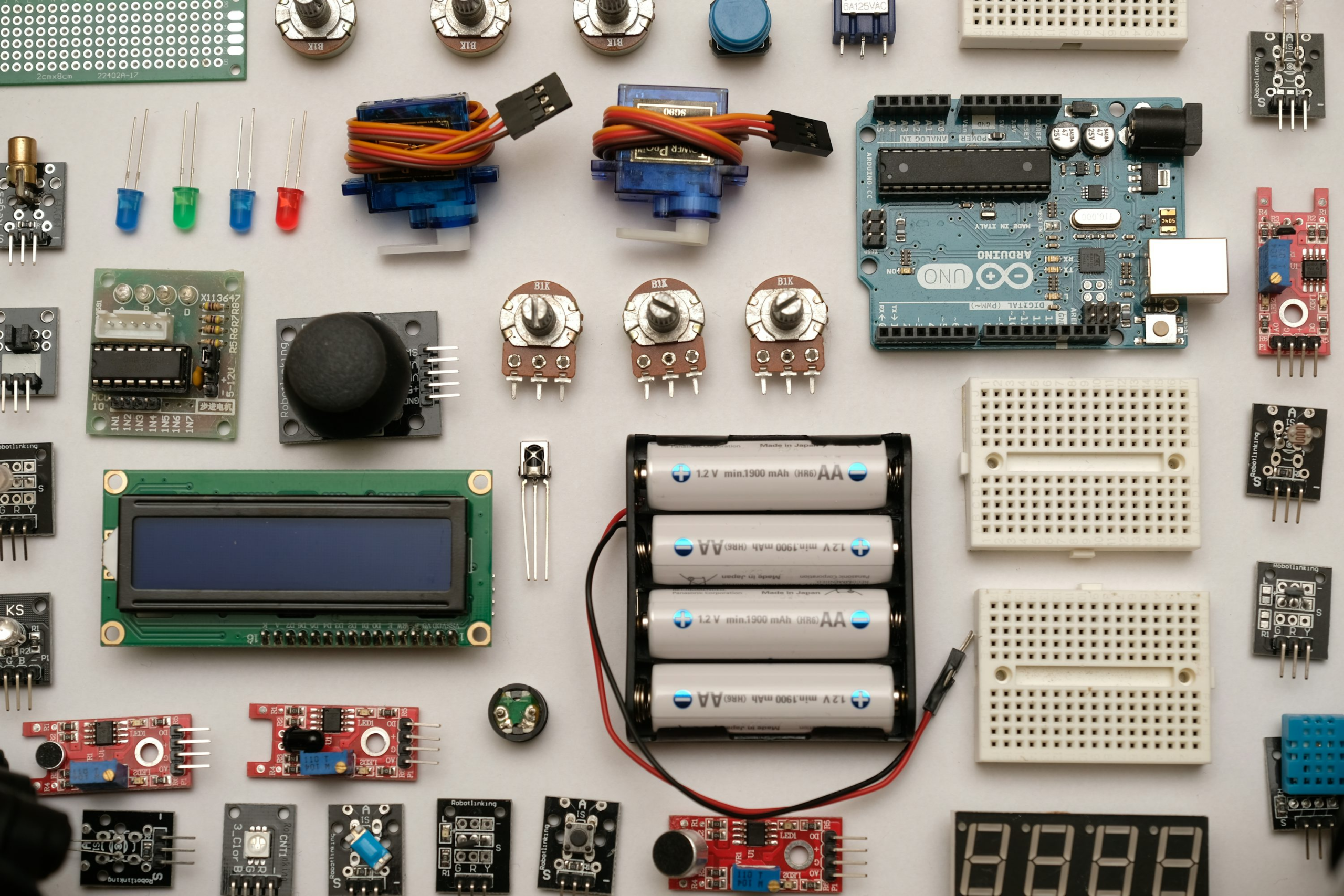 Weltrend integrates BLDC control into STL8300 Weltrend integrates BLDC control into STL8300