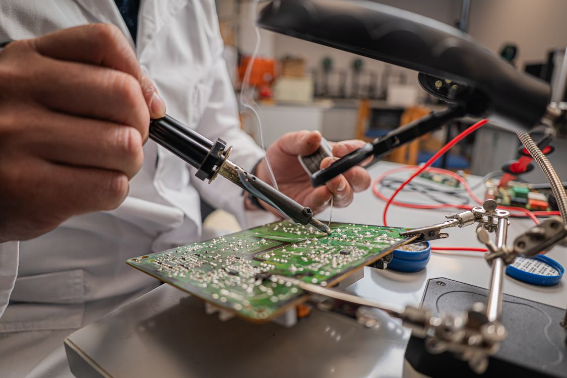 Edinburgh to host £18m advanced chip design academy Edinburgh to host £18m advanced chip design academy