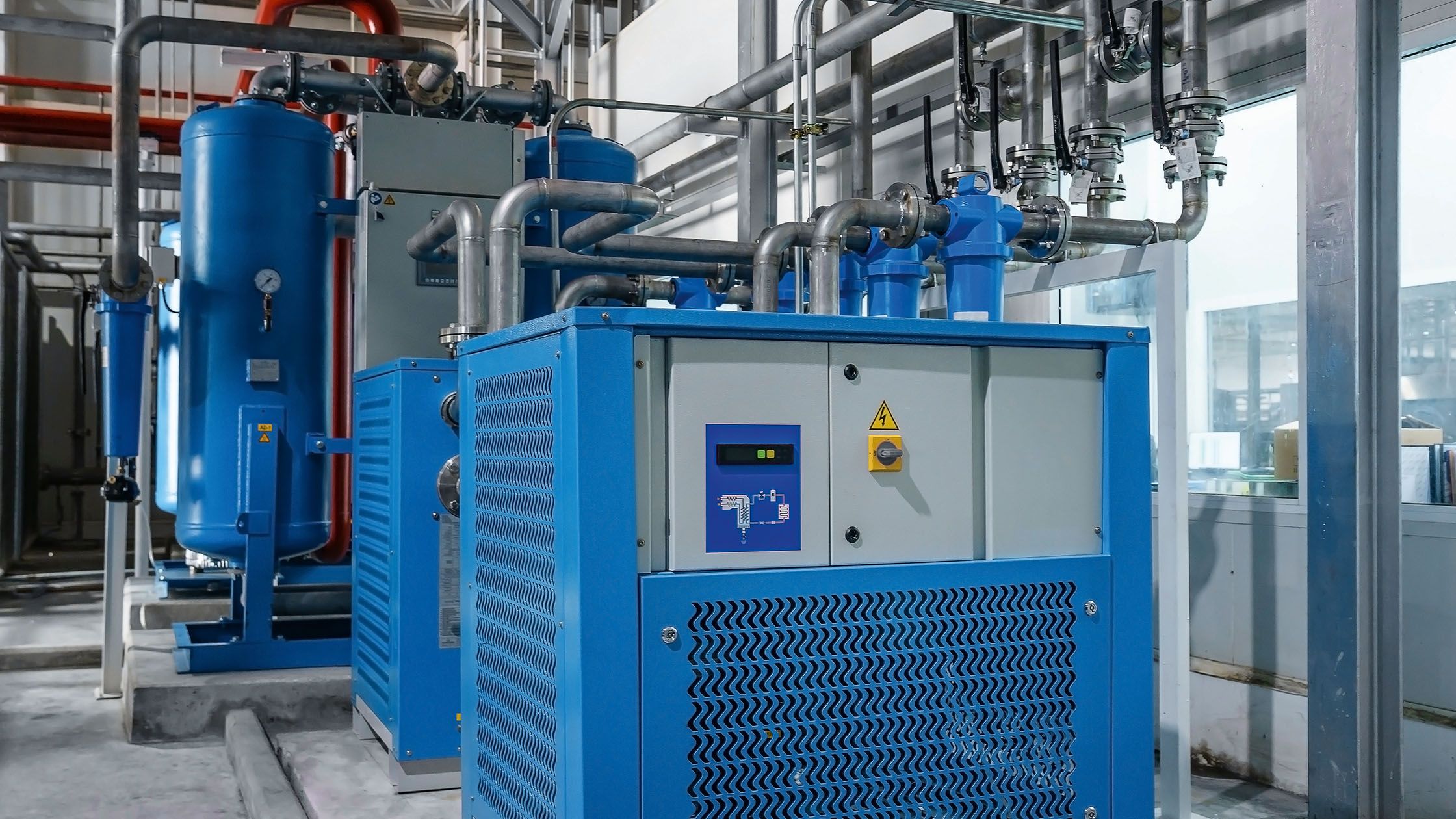ifm introduces LDH313 compressed-air dew-point sensor ifm introduces LDH313 compressed-air dew-point sensor