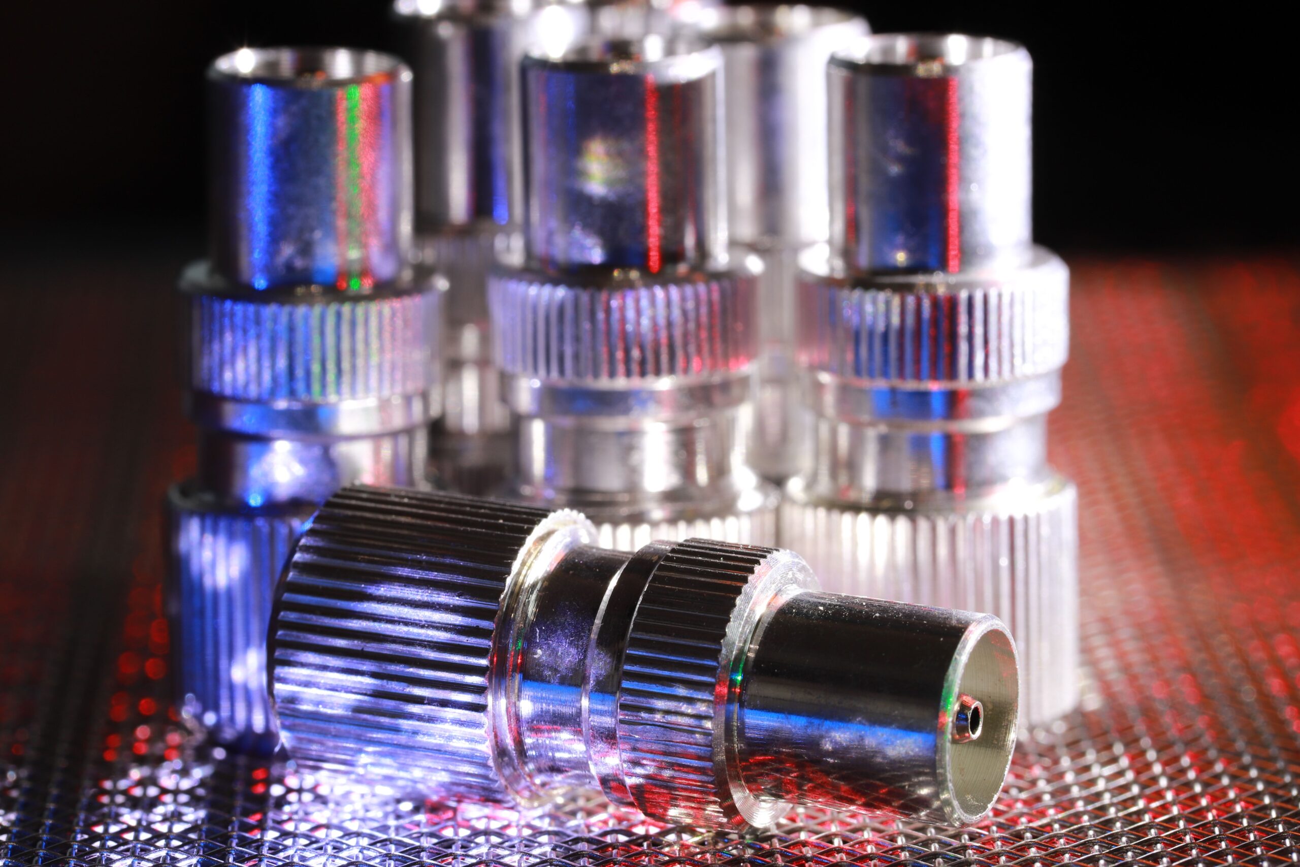 Murata begins production of miniature 15 GHz RF connectors Murata begins production of miniature 15 GHz RF connectors